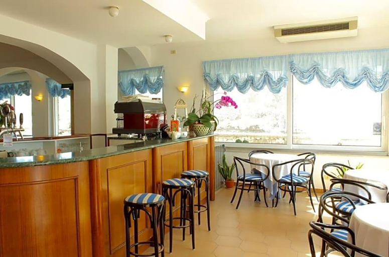 Food & Drinks 4, Hotel Bellavista, Latina