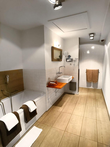 Bathroom 3, Hotel Ml, Haarlem