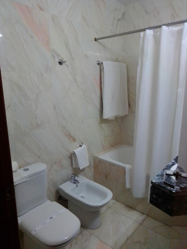 Bathroom 4, Hotel Acez, Vendas Novas