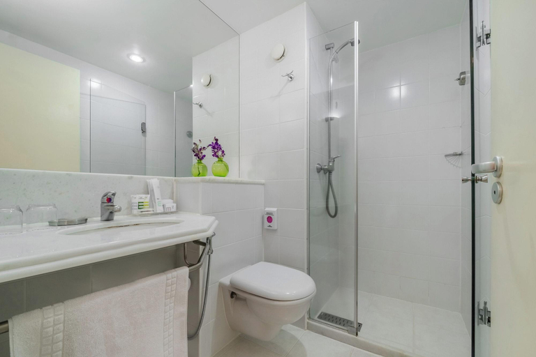 Bathroom 4, Mercure Guarulhos Aeroporto Hotel, Guarulhos