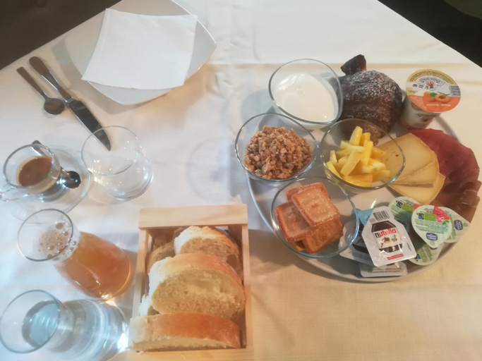 Food & Drinks 5, Albergo Alpino, Trento