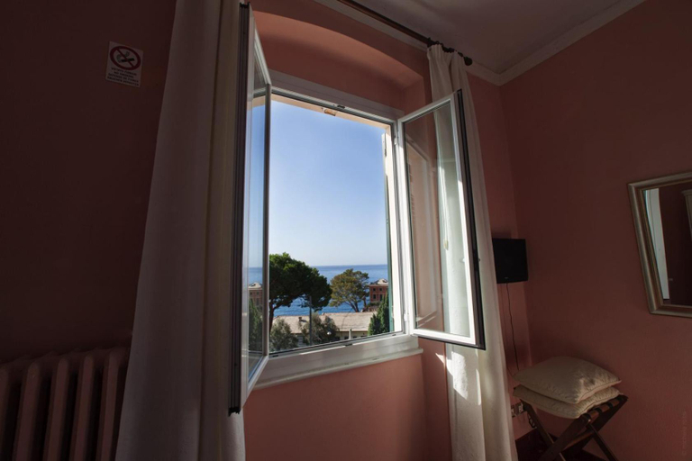 General view 5, Hotel La Giara, Genova