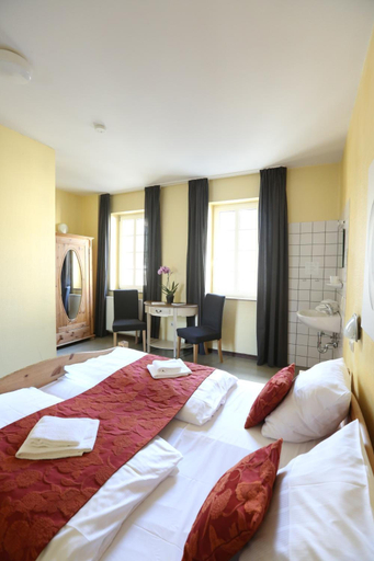 Bedroom 2, Kolping Hostel Trier Im Warsberger Hof, Trier