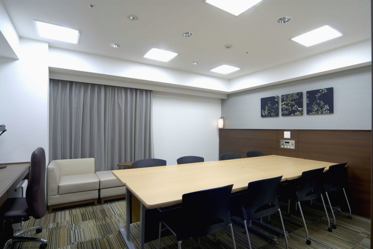 Business Facilities, Daiwa Roynet Hotel Sendai, Sendai