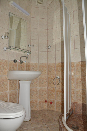 Bathroom 5, Hotel Wesso, Kavarna