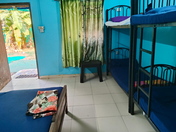 Bedroom, James Cottage, South Goa