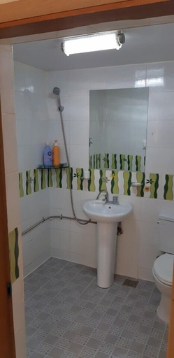 Bathroom 5, Feel Motel, Pocheon