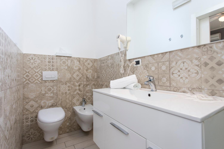Bathroom 3, Sirena Boutique Hotel, Pesaro E Urbino