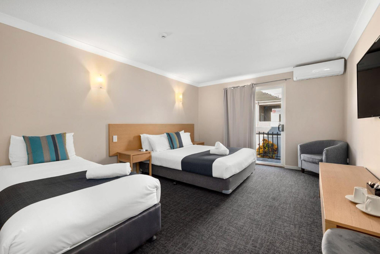 General view 2, Hamilton Brisbane Airport Hotel, Hamilton