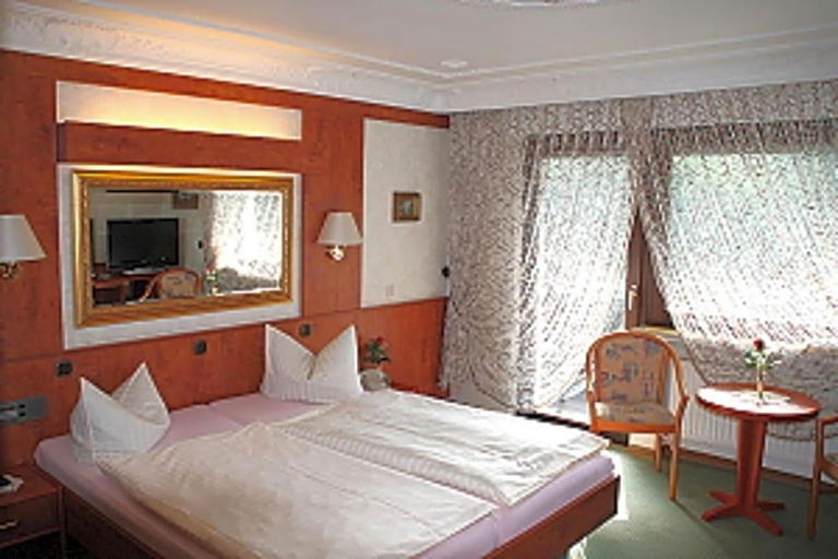 Bedroom 5, Hotel Kempenhof, Lippe