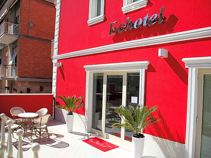 Exterior & Views 1, Echotel, Macerata