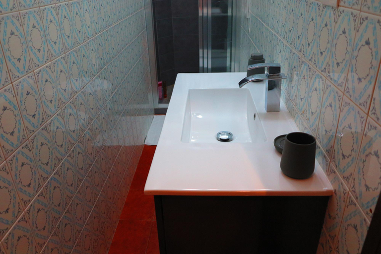 Bathroom 5, Dreamcatchers, La Spezia