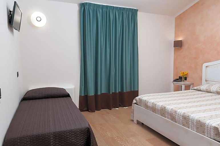 Bedroom 4, Hotel Donna Carmela Sede Unica A Sciacca, Agrigento