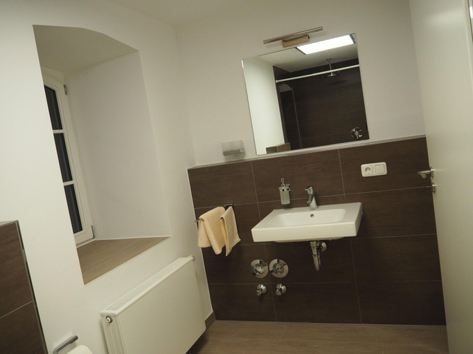 Room 2, Hotel Havana, Mainz