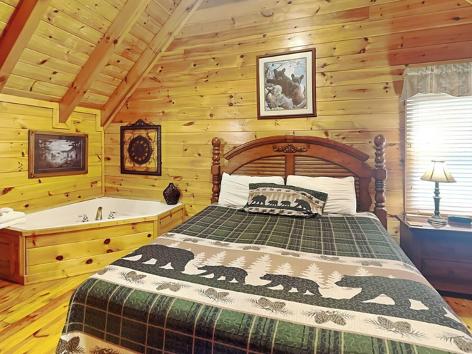 Bedroom 3, Aspen's Envy by Vtrips, Sevier