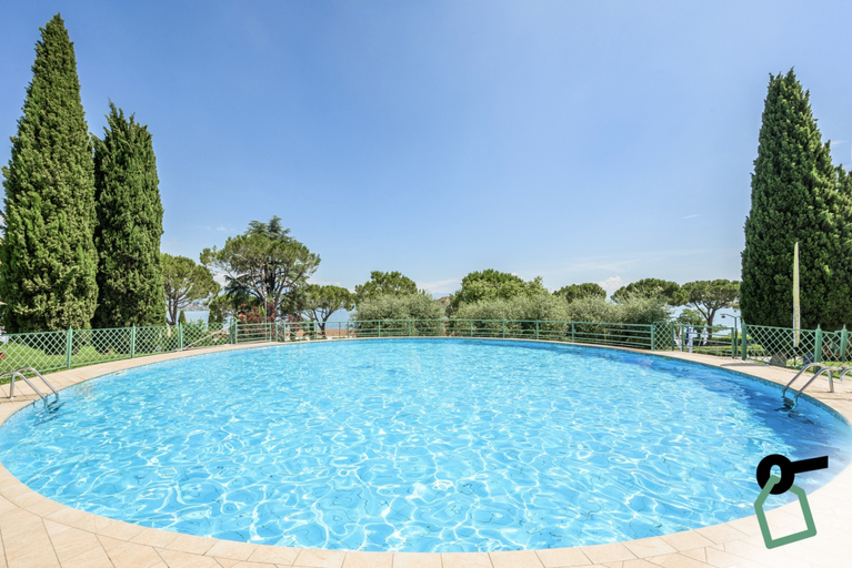 Pool 4, Hotiday Apartment Collection - Desenzano, Brescia