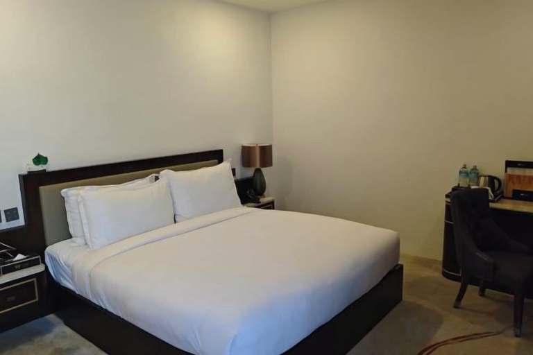 Room 4, Huadu Hotel, Bagmati
