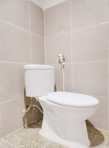 Room 4, Collection O Nagoya Near Nagoya Hill Mall Former, Batam