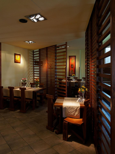 Food & Drinks 4, Hotel Oasis, Brasov