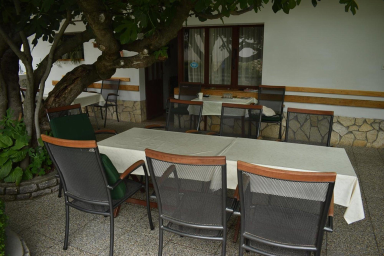 Food & Drinks 5, Guest House Micin, Vodice
