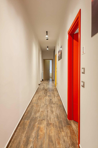 Public Area, Five Rooms Brolo, Messina