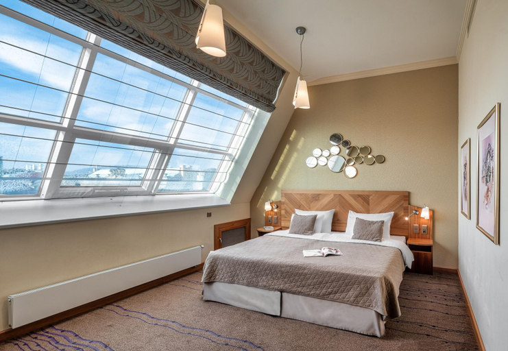 Room 3, Monarch Apartments By Adrez Living, Praha 1