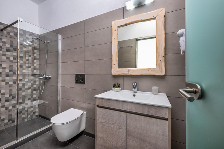 Bathroom 4, Villa Thiranthemis - Adults Only, South Aegean