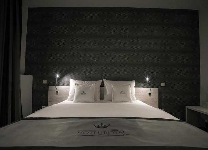 Bedroom 4, Hotel Royal, Karlsruhe