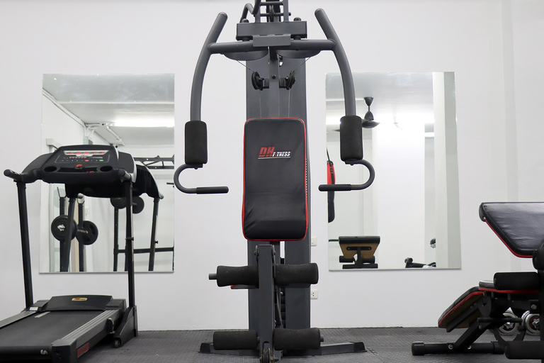 Sports and Entertainment 2, Utd8 Hotel & Residence, Suan Luang