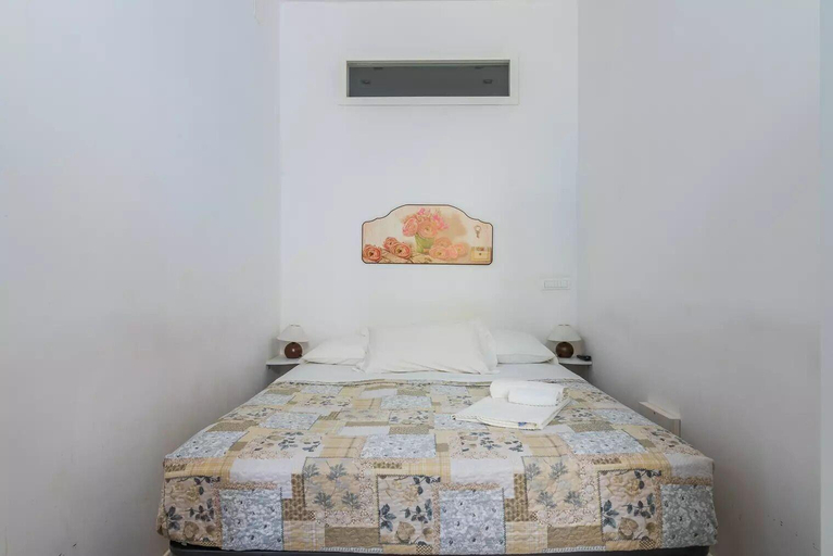 Room 5, Hotiday Siracusa Astoria, Syracuse