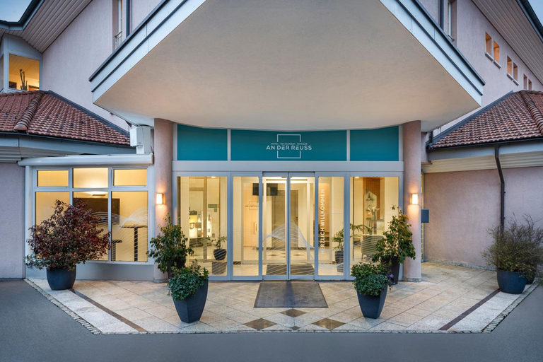 Exterior & Views 2, Hotel An Der Reuss, Luzern