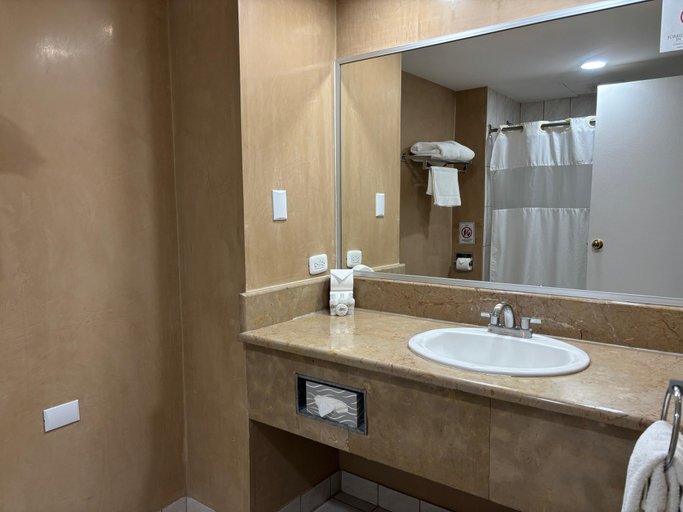 Room 3, Hotel Y Casino Taormina, San José