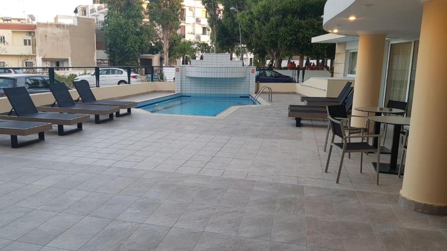 General view 4, Aris Studios, Crete
