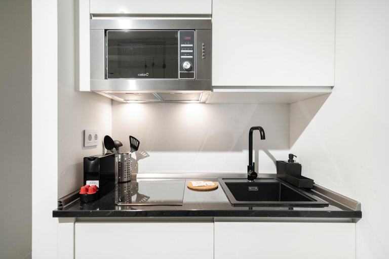 Room 3, Dobohomes D14, Madrid
