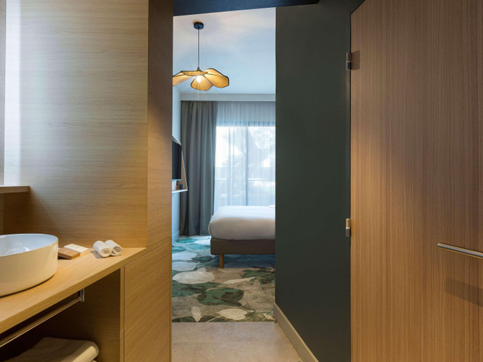 Room 4, Mercure Nimes Centre Arenes, Gard