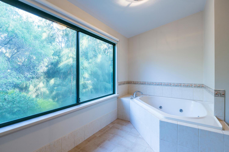 Bathroom 4, Bushy Lake Chalets, Augusta-Margaret River