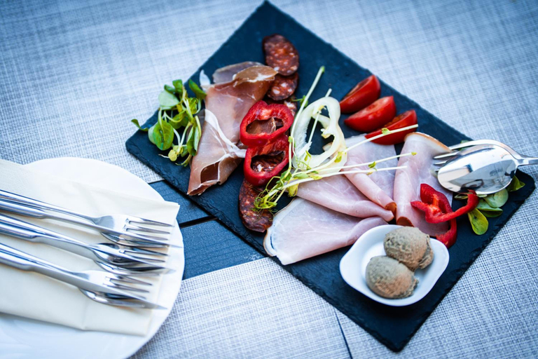 Food & Drinks 5, Kikelet Club Hotel, Miskolci