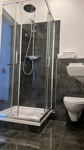 Room 4, Villa Bowdy, Düren