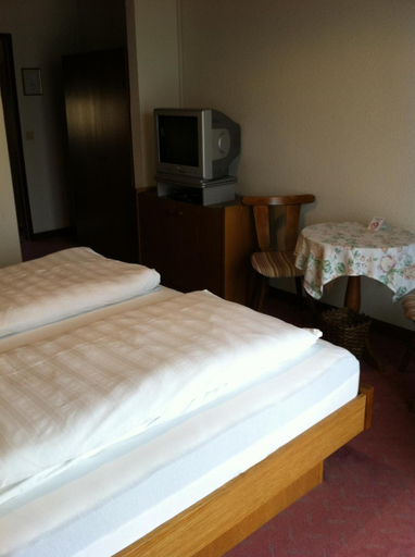 Bedroom, Maurer Gasthof Vinothek, Weiz