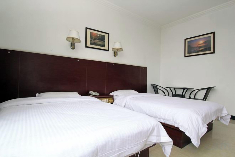 Bedroom 3, Xing'an Hongfu Business Hotel, Guilin