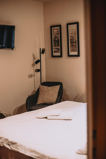 Bedroom 2, Hotel Restauracja Jas Wedrowniczek, Krosno