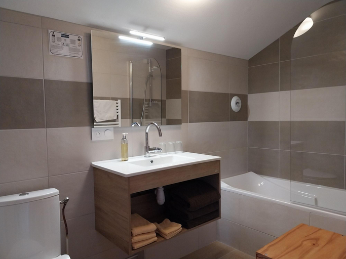 Bathroom 3, Hôtel Bellier, Drôme