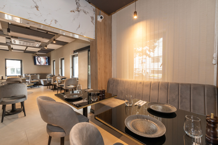 Lobby 5, Taksim YEZ Hotel, Beyoğlu