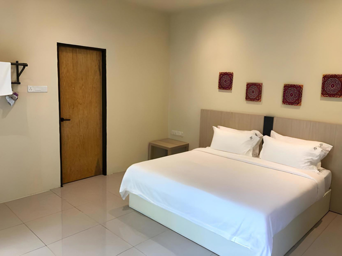 Bedroom 3, The Firefly Resort, Semporna