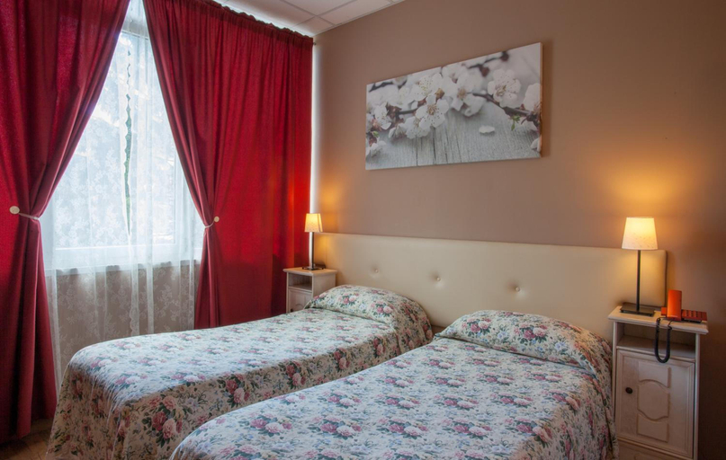 Bedroom 1, Ankon Hotel, Ancona