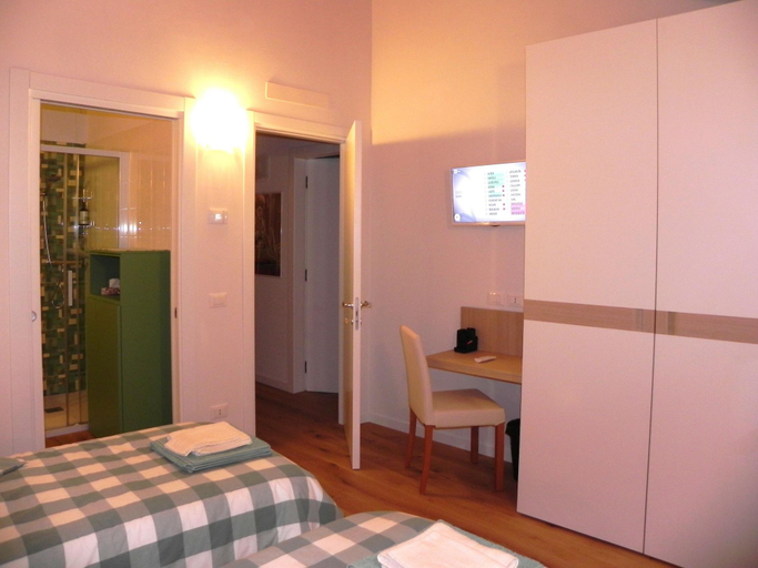 Bedroom 4, da Meri Locazione Turistica Appartamento, Treviso