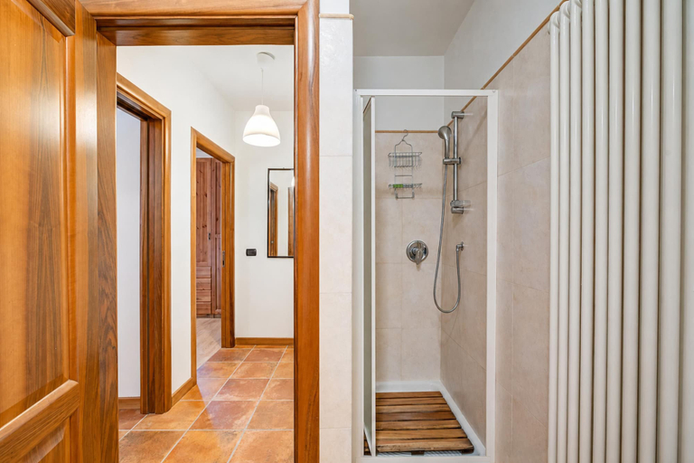 Bathroom 2, La Madonnina Apartment for 2 in Tenno, Trento