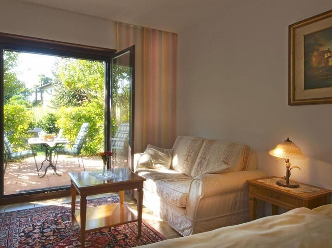 Bedroom 3, Hotel Al Fiume, Locarno