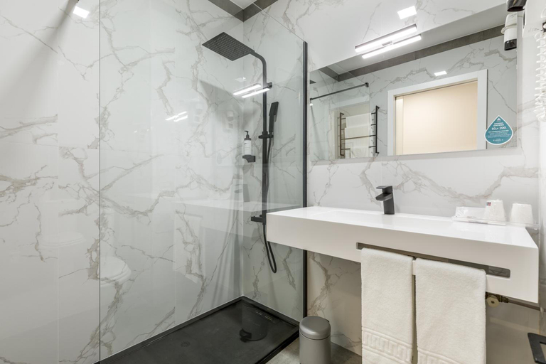Bathroom 4, Hotel Do Parque Congress Spa, São Pedro do Sul