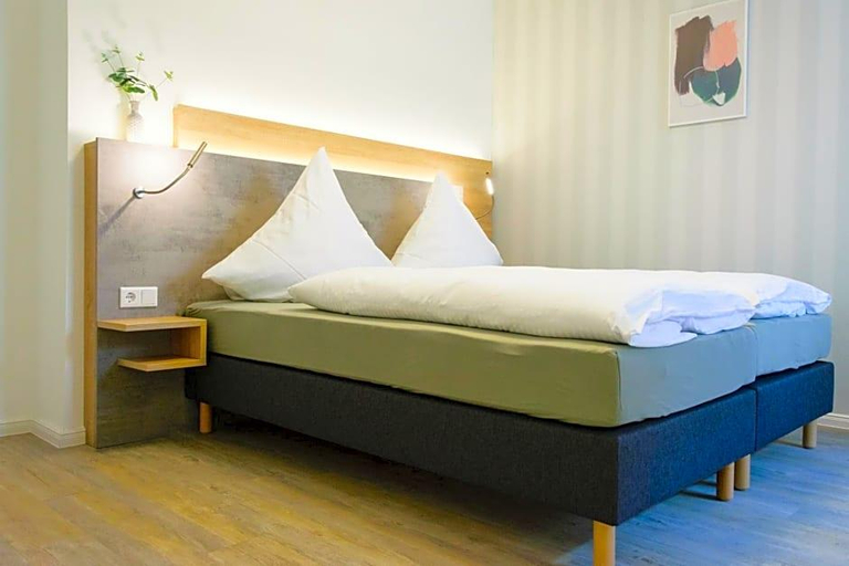 Bedroom 3, Hotel Zur Alten Bv Rse, Osterholz